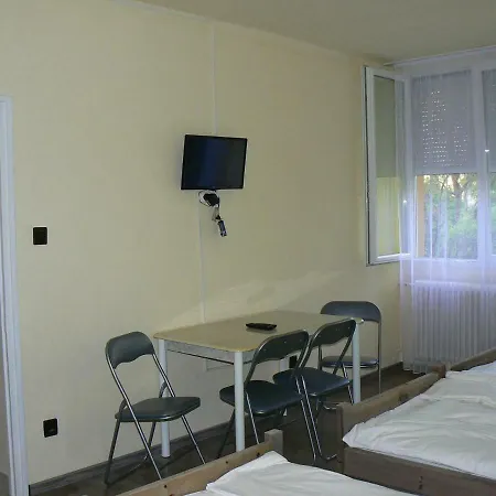 Jázmin Apartman Apartmán Pápa